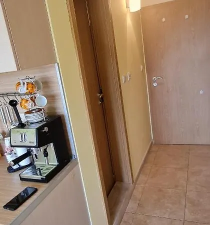 아파트 Dimi's River Park *