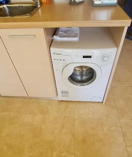 Dimi's River Park 公寓 阳光海滩