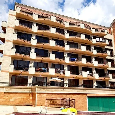 Dimi's River Park * 써니비치