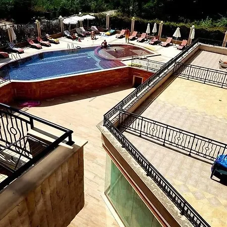 Dimi's River Park 써니비치